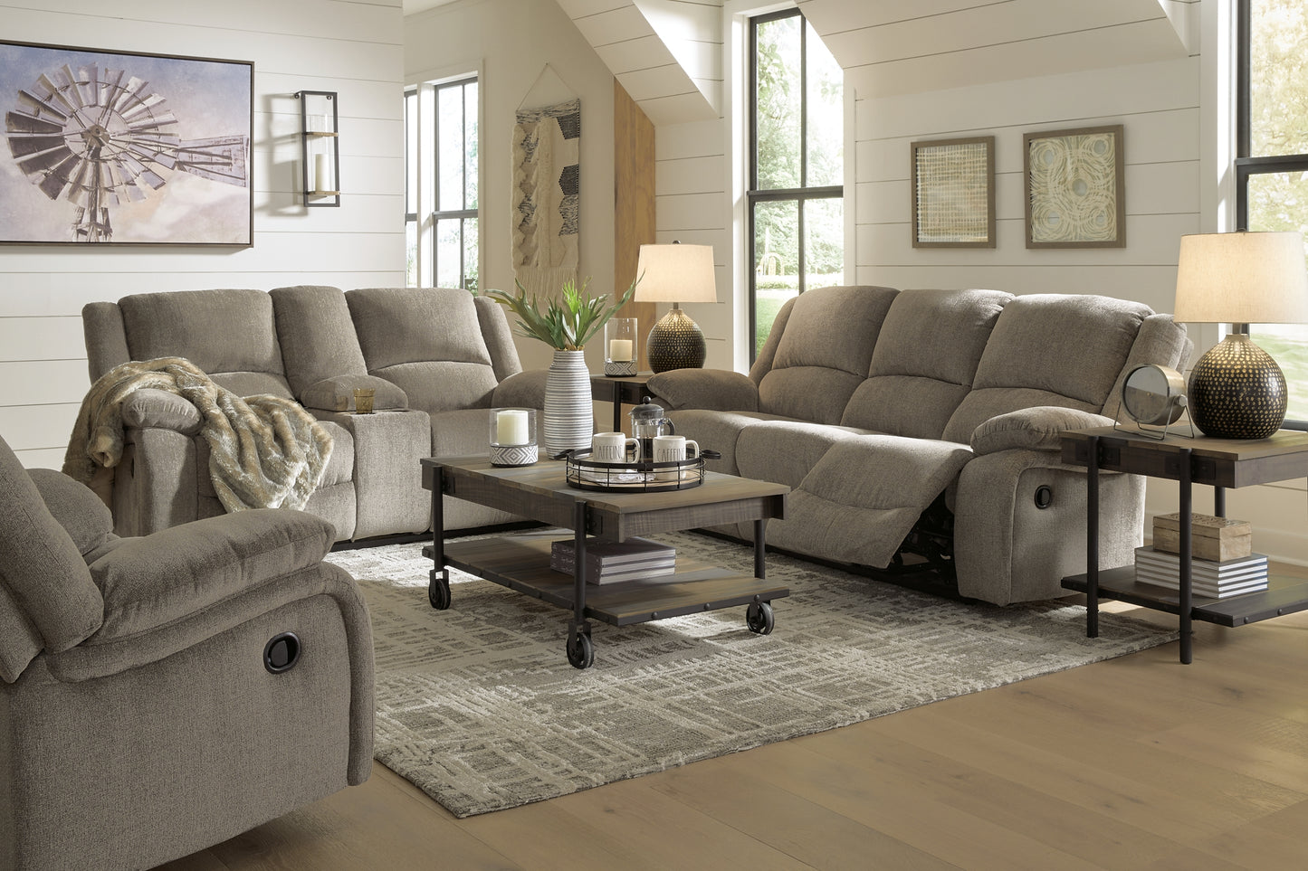 Draycoll Sofa, Loveseat and Recliner